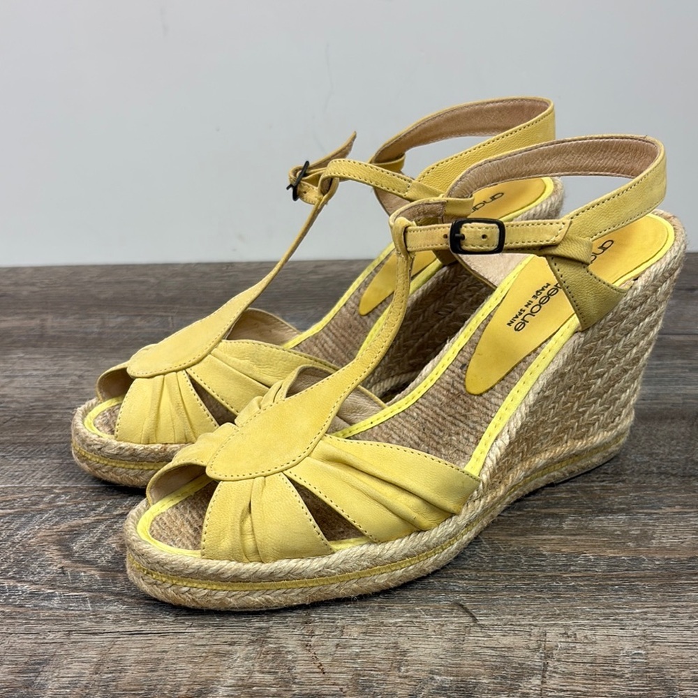 André Assous Espadrille Wedge Sandals -Made in Spain 🇪🇸